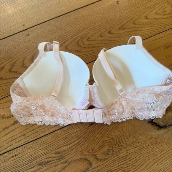 Victoria's Secret Dream Angels Lined Demi Bra 38C Cream Peach Lace 298721-G63 - Picture 2 of 5